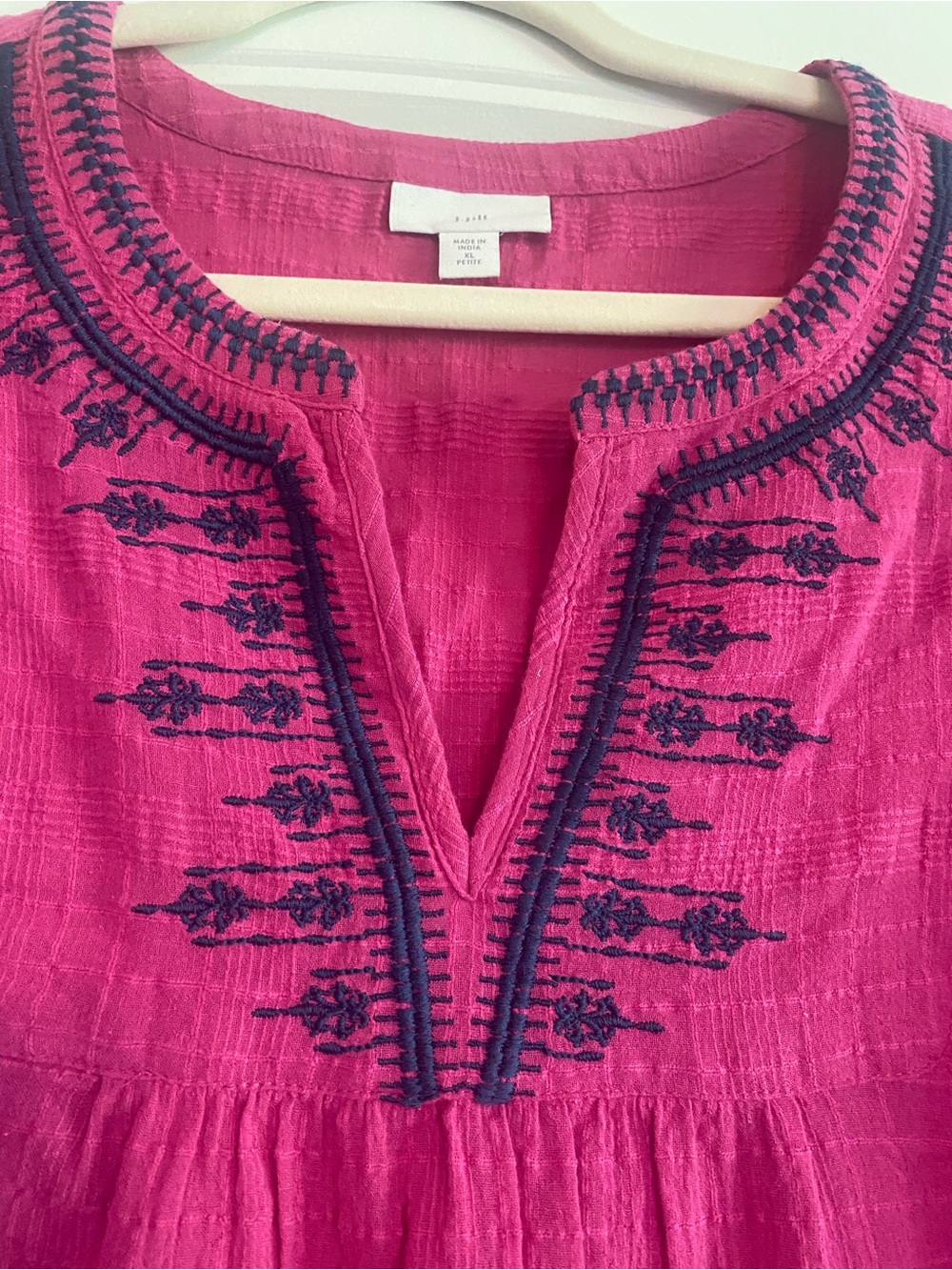 J. Jill Fuchsia 100% Cotton Short-Sleeve Embroidered Tunic - Picture 4 of 6